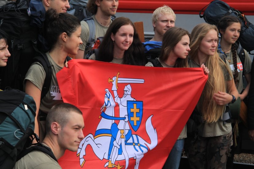 „Misija Sibiras'12“ dalyvė Monika Jurkšaitytė: „Močiutė pasiėmė mažytę trispalvę ir būtent...