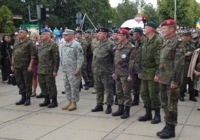 Lietuvos kariai tradiciškai dalyvavo piligriminiame žygyje Lenkijoje ir Lenkijos kariuomenės... - 2