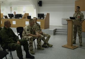 Sausumos pajėgų vadas stebėjo PAG-16 štabo pasirengimą misijai - 1