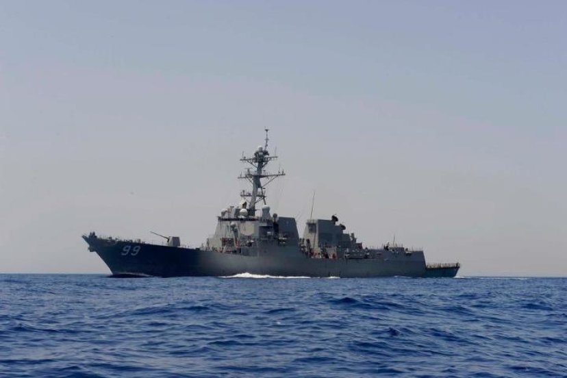 Lithuanian officers conducted apprenticeships in a U.S. ship 