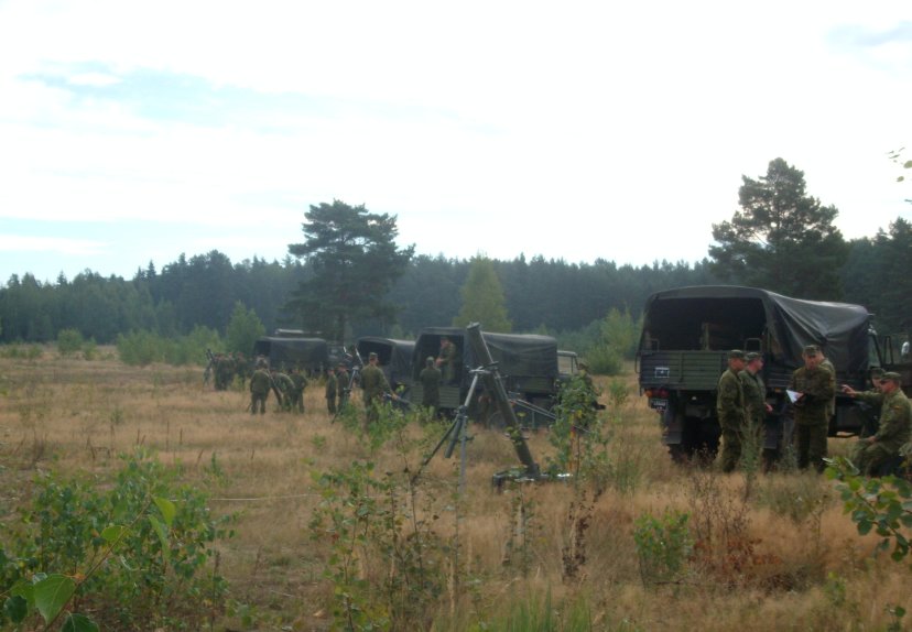 Misijai besirengiantys PAG-17 kariai dalyvavo minosvaidininkų pratybose