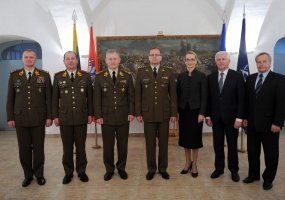 Į atsargą išleistas pulkininkas Rimantas Gasparavičius - 1