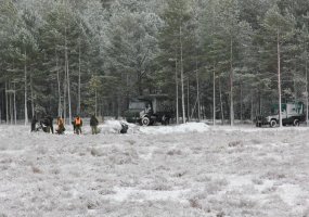Hunter 2012 trained elimination of armoured enemy materiel  - 2