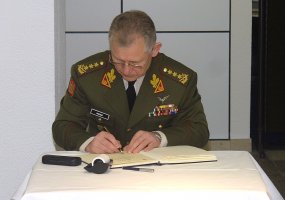 Lietuvos ir Vokietijos kariuomenių vadai aptarė galimą bendradarbiavimą išvedant karius iš... - 4