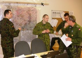 Brigados „Geležinis Vilkas“ kariai dalyvauja karinių operacijų planavimo mokymuose Estijoje - 4