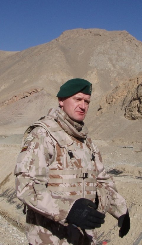Land Force Commander visits Lithuanian peacekeepers in Afghanistan 