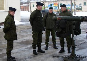 Lietuvos kariuomenės vadas lankėsi Oro gynybos batalione - 5