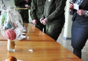 Šv. Velykas drauge paminėjo trys kaimyniniai kariuomenės štabai - 1