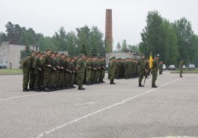 Jonušo Radvilos mokomojo pulko kovinei vėliavai - 13 metų  - 1
