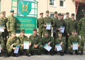 Kariai savanoriai sėkmingai baigė pėstininkų skyriaus vado - vyr. šaulio kursą - 6