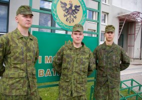 Moksleivių atostogos kariuomenėje kupinos naujų patirčių ir išbandymų - 1