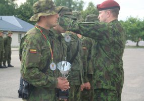 Baigėsi Sausumos pajėgų žvalgų varžybos „Žvalgo takas“ - 1