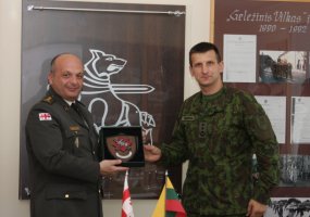 Lietuvos ir Gruzijos kariuomenių vadai aptarė tolesnį bendradarbiavimą tarptautinėse operacijose - 6