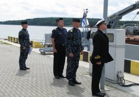 Klaipėdoje vyko Karinių jūrų pajėgų patrulinio laivo P12 „Dzūkas“ vadų pasikeitimo ceremonija - 3
