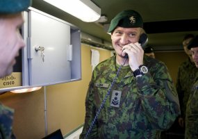 Lietuvos kariuomenės Sausumos pajėgų kariniams vienetams – sunkvežimiai, pritaikyti vadovavimui... - 1