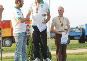 Kariai susižėrė aukščiausius apdovanojimus Lietuvos parašiutų sporto tiksliojo nusileidimo... - 1