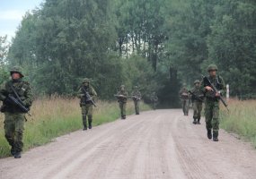 Kairių poligone vyko  pratybos „Puolantis drakonas“ - 3