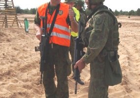 Juozo Lukšos mokymo centre aidėjo moderniųjų „kalavijų“ G-36 ugnies salvės - 6