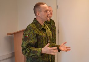 Į Taikos palaikymo pajėgų misiją Kosove išvyksta Lietuvos karys - 3