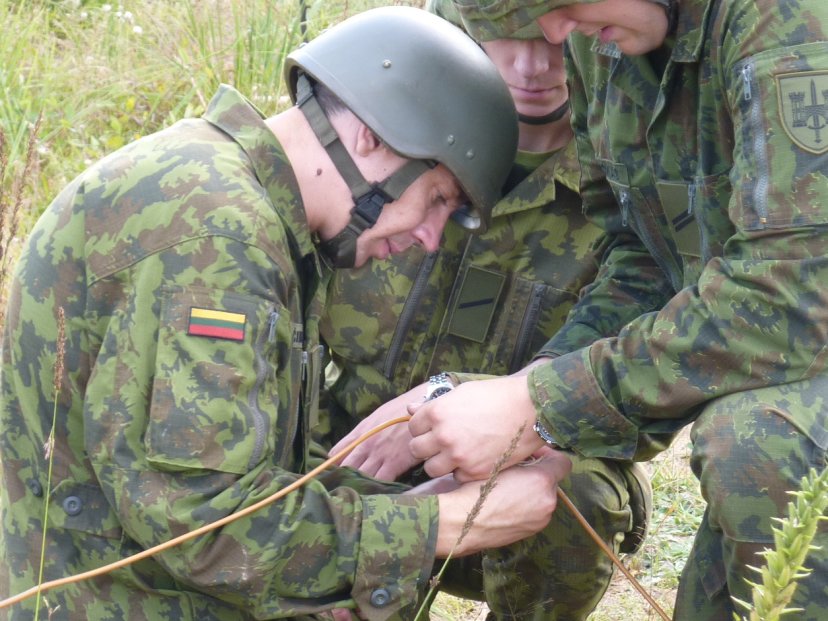Sprogdinimo darbų kurse buvo rengiami specialistai 