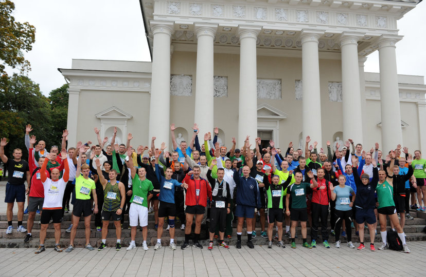 Kariai varžėsi Vilniaus ir Lietuvos kariuomenės maratonuose