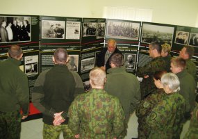 Sausumos pajėgų kariai domėjosi istorija   - 2
