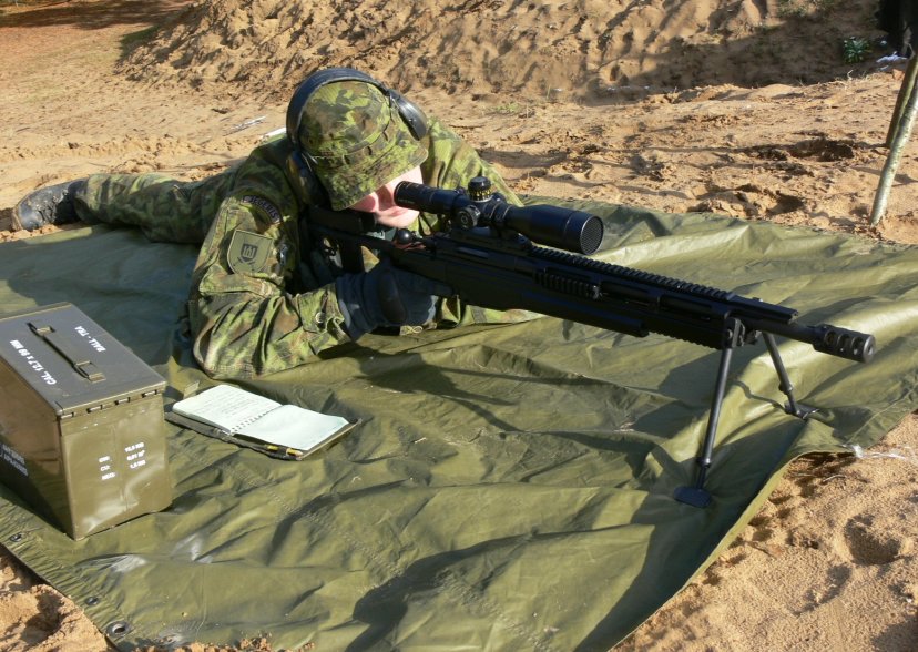 Lietuvos kariuomenės ir vidaus tarnybų snaiperiai demonstruos taiklumą varžybose