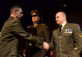 Kariuomenės dienos proga įteikti „Lietuvos karžygio“ apdovanojimai - 4