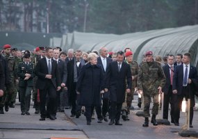 The most senior leadership of NATO and the Baltic States observed STEADFAST JAZZ 13  - 4