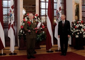 State award of Latvia bestowed on the Chief of Defence of Lithuania - 1