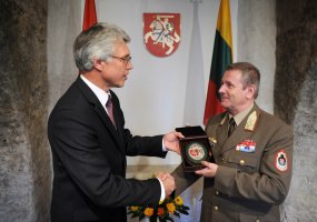 Vice Minister of National Defence A. Valys and Chief of Defence of Lithuania Lieutenant General... - 1