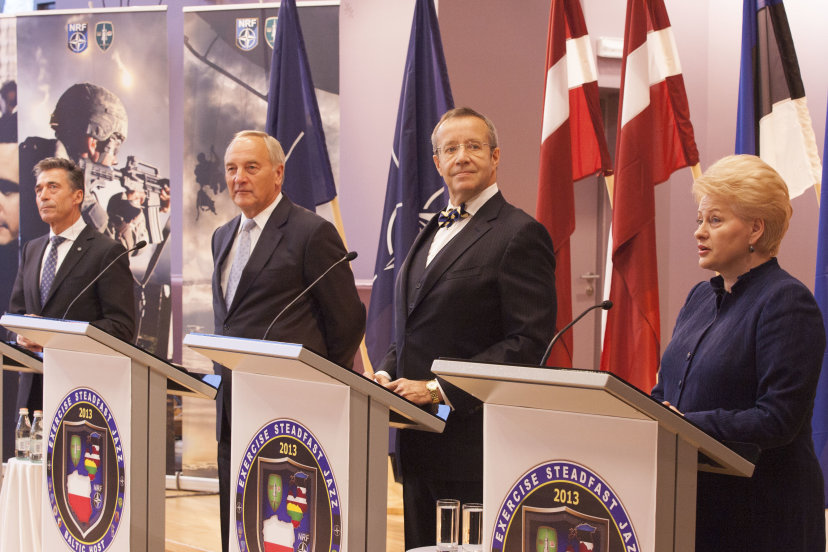 The most senior leadership of NATO and the Baltic States observed STEADFAST JAZZ 13 