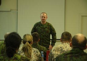 Sausumos pajėgose baigėsi Baltijos šalių informacinių operacijų kursas - 2