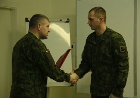 Sausumos pajėgose baigėsi Baltijos šalių informacinių operacijų kursas - 5