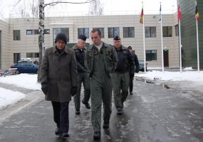 KOP Aviacijos bazėje lankėsi Belgijos ambasadorius - 3
