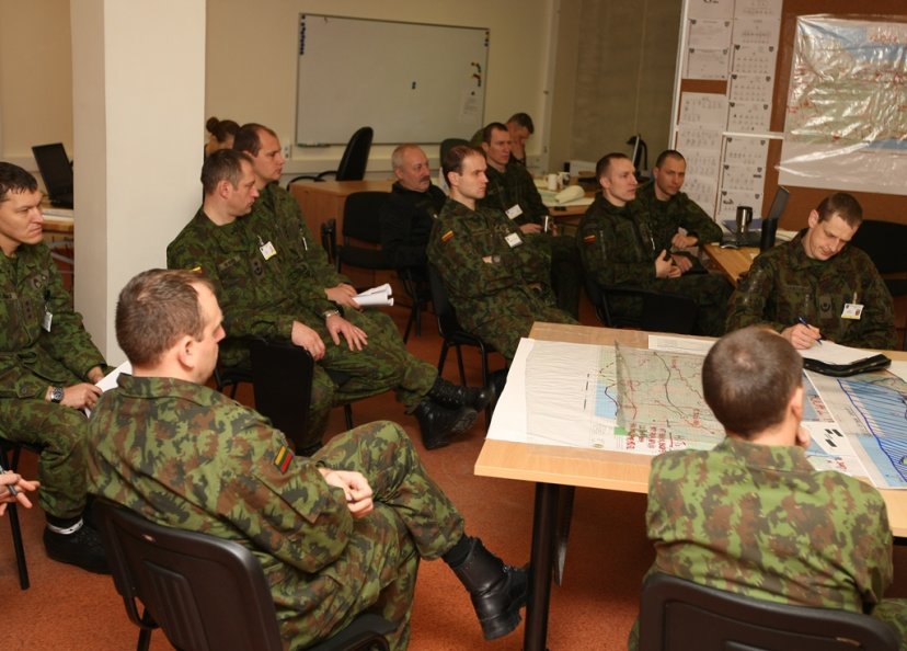 Sausumos pajėgų štabo karininkai rengėsi treniruoti MPB „Geležinis Vilkas“