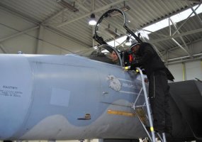 Lietuvos karinių oro pajėgų Aviacijos bazėje Šiauliuose lankėsi miesto krepšinio klubas „Šiauliai“ - 3