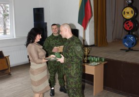 Lietuvos kariuomenės mokykla organizavo atvirąsias štangos spaudimo varžybas - 1