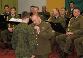 Vilniaus karinės įgulos kariai drauge paminėjo Lietuvos nepriklausomybės atkūrimo dieną  - 5