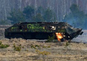 Kariai treniravosi sunkiųjų kulkosvaidžių šaudymo pratybose - 4