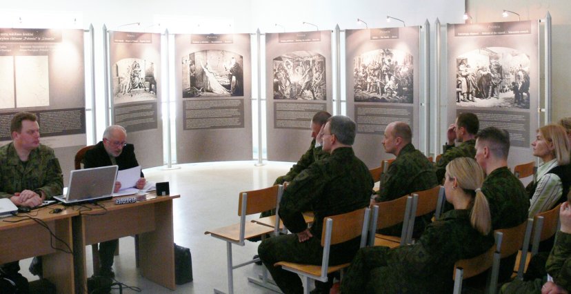 Mokymo centro kariai ir darbuotojai dalyvavo 1863-ųjų metų sukilimo minėjime