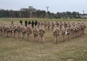 Ulonų batalione 100 karių atnaujins karinius įgūdžius - 2