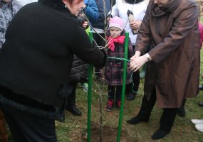  Lietuvos Respublikos Prezidentė ir Vytenio bataliono kariai „Vilties parke“ - 4
