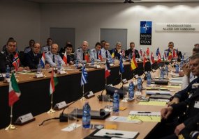 KOP vadas gen. mjr. Edvardas Mažeikis dalyvavo NATO šalių oro pajėgų vadų simpoziume - 2