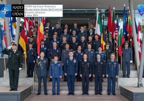 KOP vadas gen. mjr. Edvardas Mažeikis dalyvavo NATO šalių oro pajėgų vadų simpoziume - 3