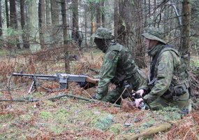 Lauko taktinėse pratybose – žvalgai pasitikrino savo gebėjimus   - 1