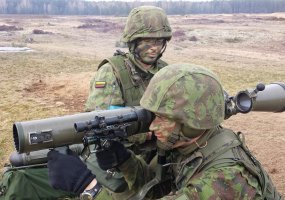 Mokymo centre parengta nauja kvalifikuotų granatsvaidininkų laida - 1