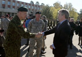 Baltijos šalių kariuomenių vadai aptarė trišalio bendradarbiavimo aktualijas  - 2