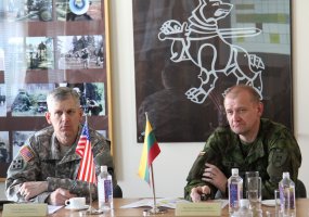 Commanding General of United States Army in Europe paid a work visit to Rukla, met with U.S.... - 3