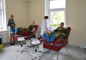 Kariuomenės vadas: „Mes galime ir turime neatlygintinai duoti kraujo“ - 2